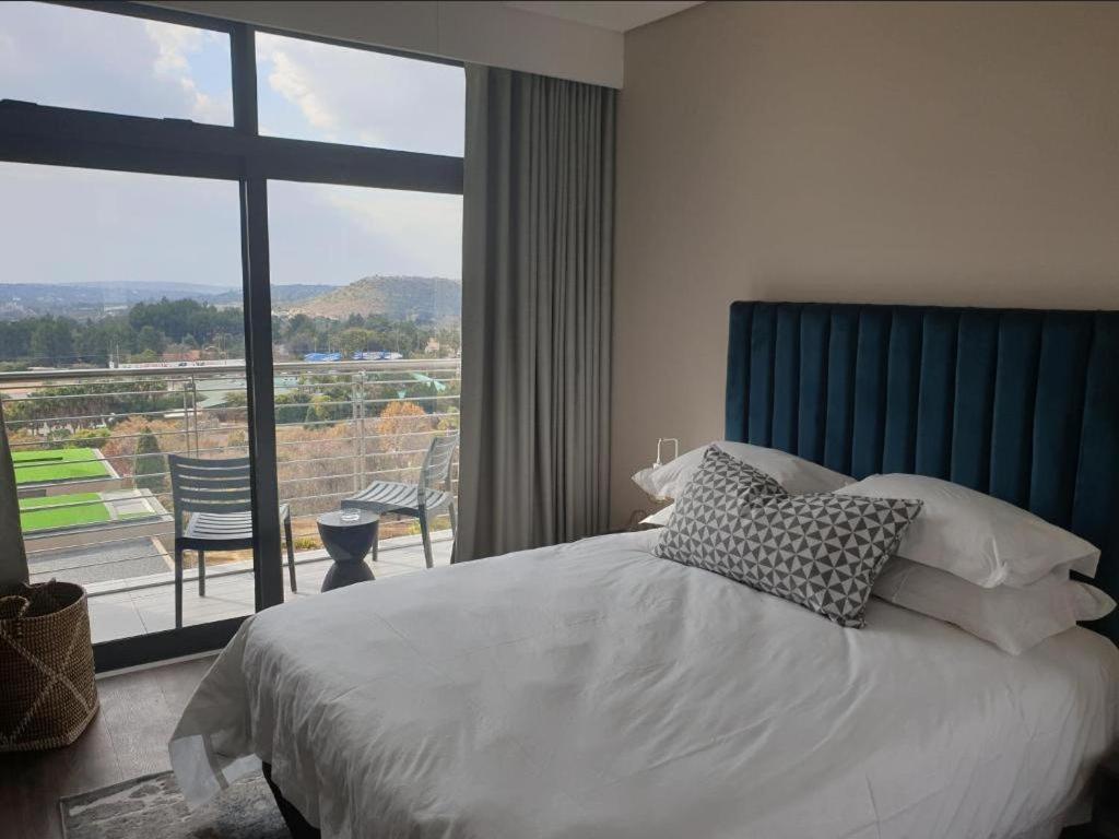 Menlyn Maine Apartments Pretoria Ngoại thất bức ảnh