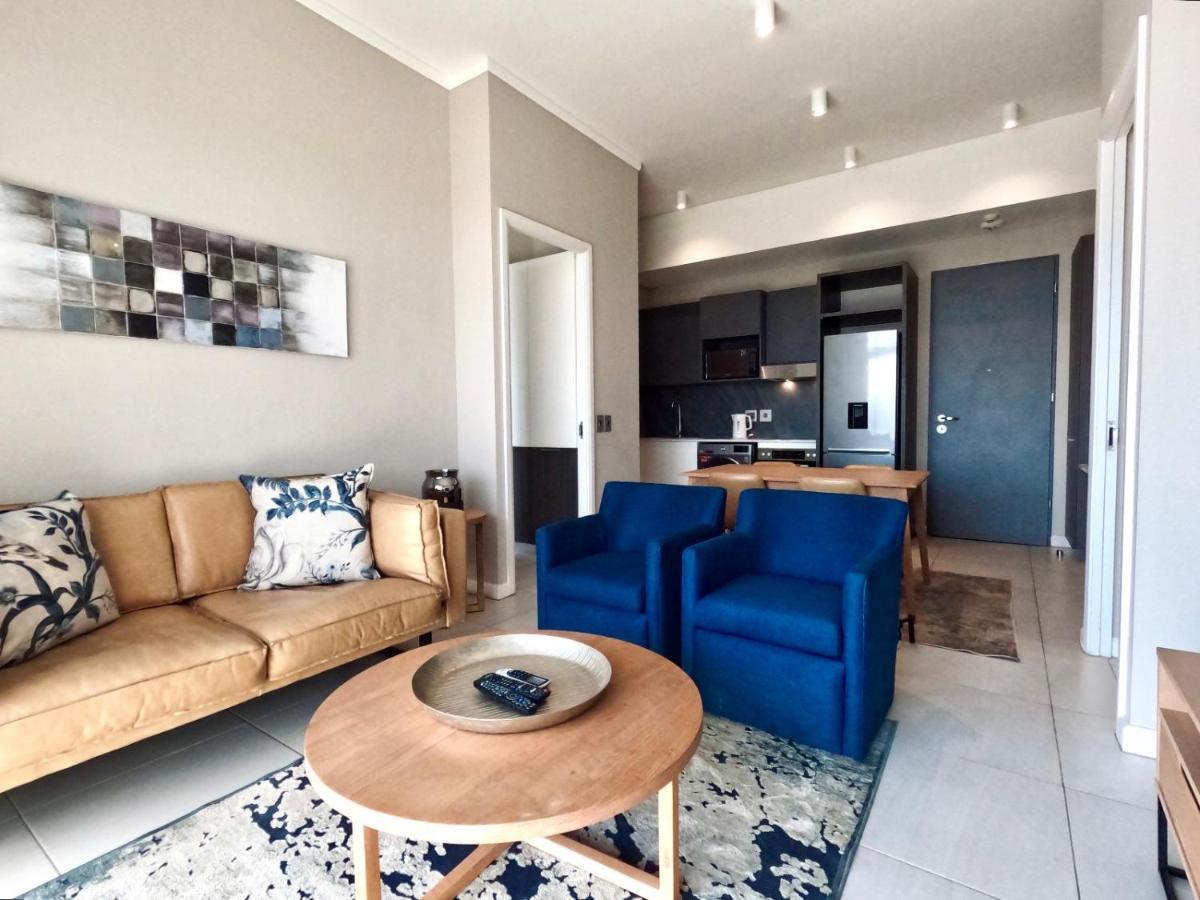 Menlyn Maine Apartments Pretoria Ngoại thất bức ảnh