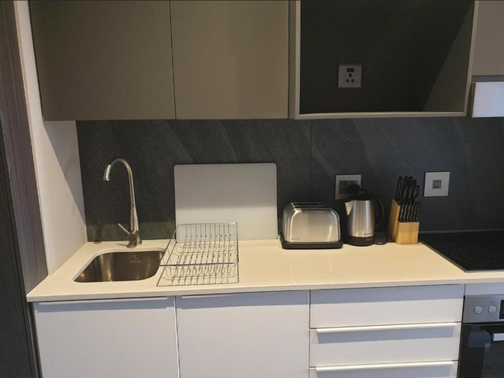 Menlyn Maine Apartments Pretoria Ngoại thất bức ảnh