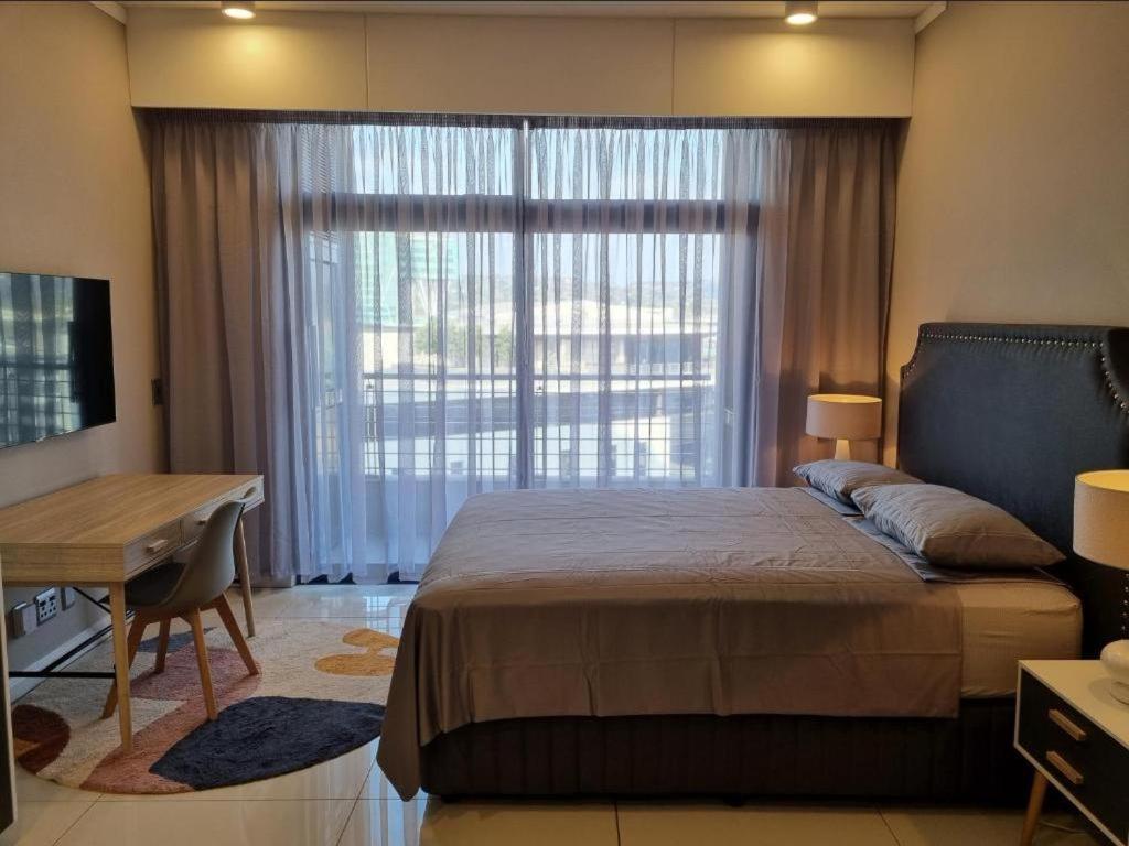 Menlyn Maine Apartments Pretoria Ngoại thất bức ảnh