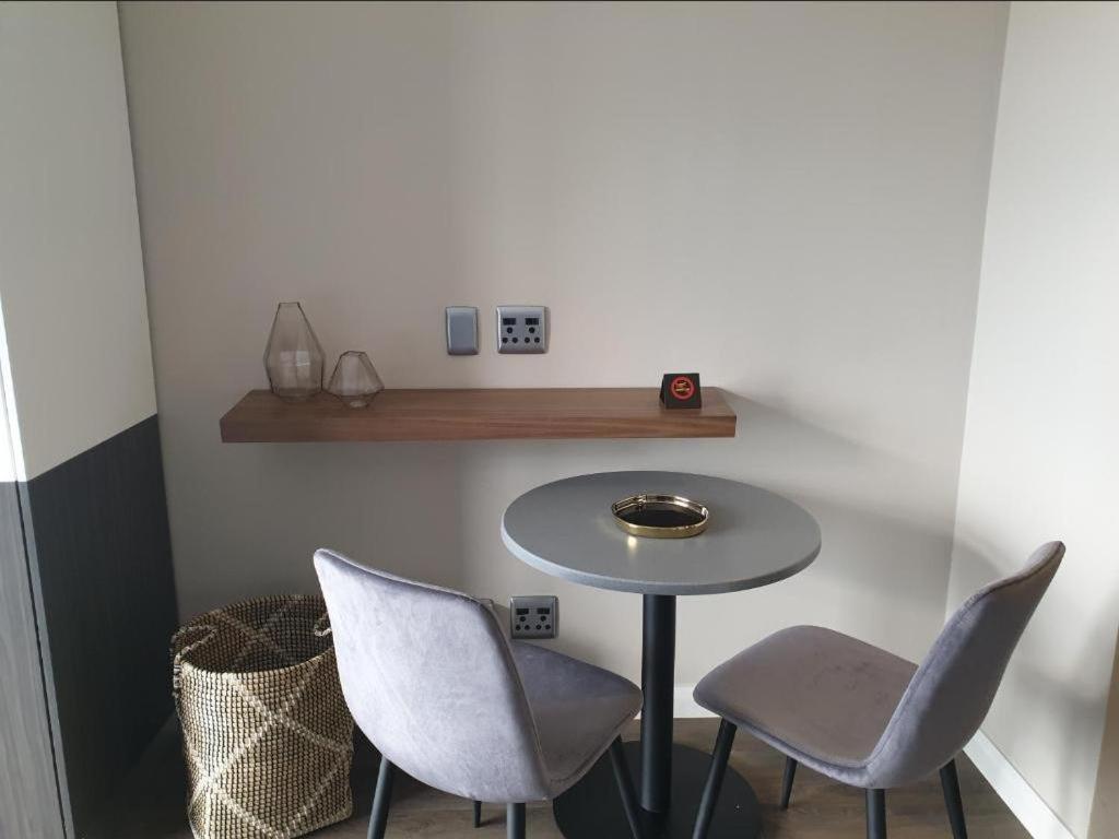 Menlyn Maine Apartments Pretoria Ngoại thất bức ảnh
