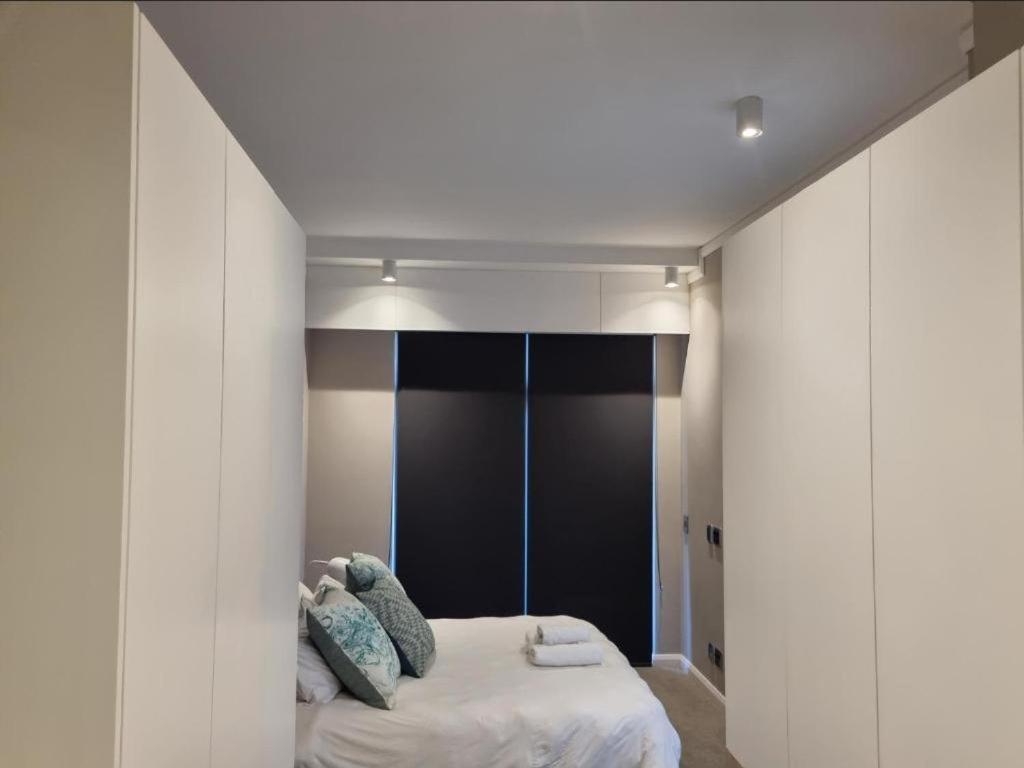 Menlyn Maine Apartments Pretoria Ngoại thất bức ảnh