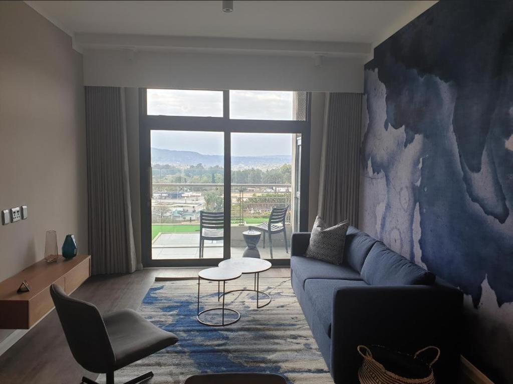 Menlyn Maine Apartments Pretoria Ngoại thất bức ảnh