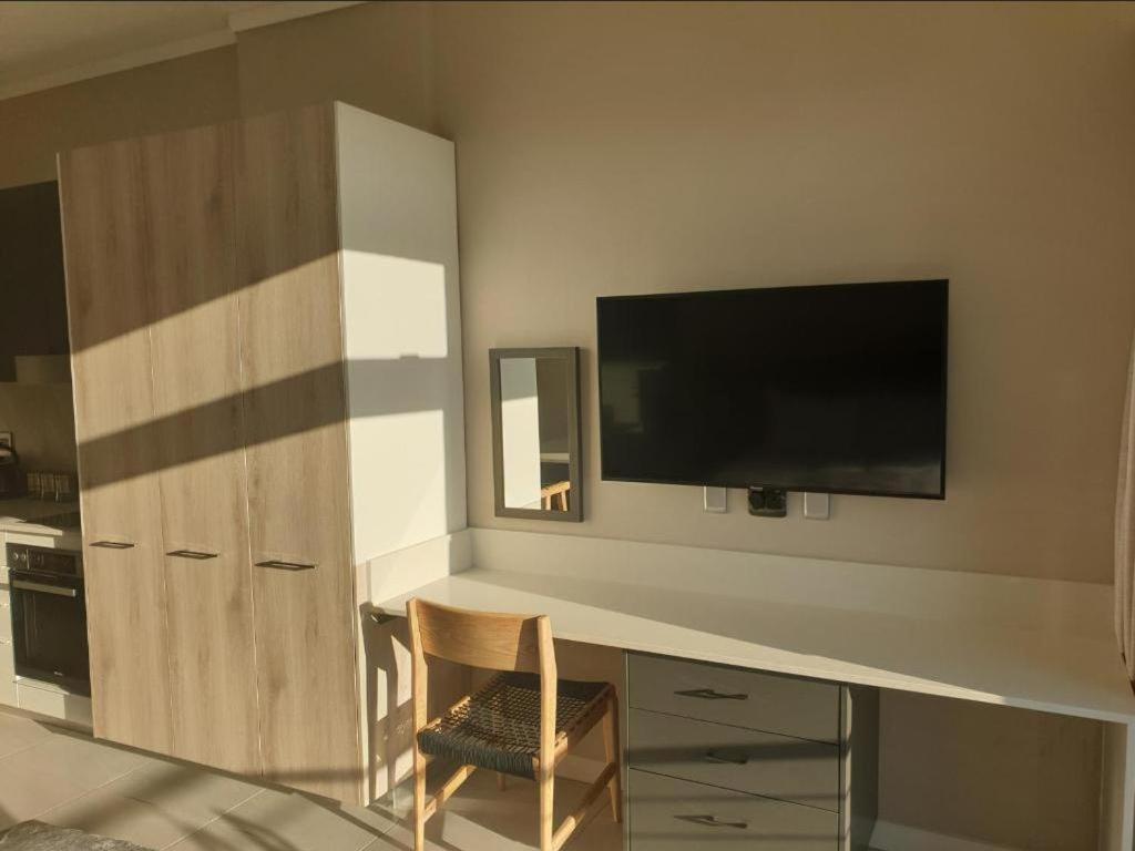 Menlyn Maine Apartments Pretoria Ngoại thất bức ảnh
